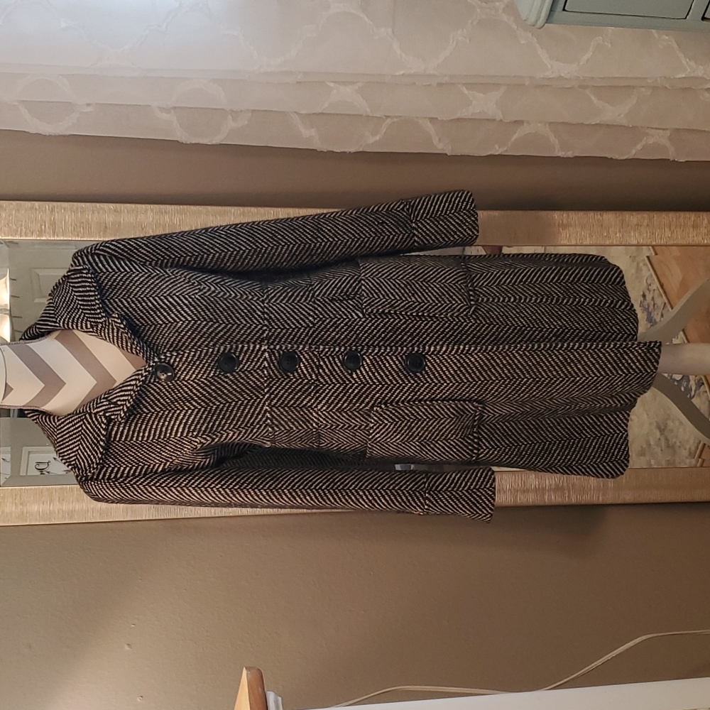 Trendy Black and White Mid Length Coat